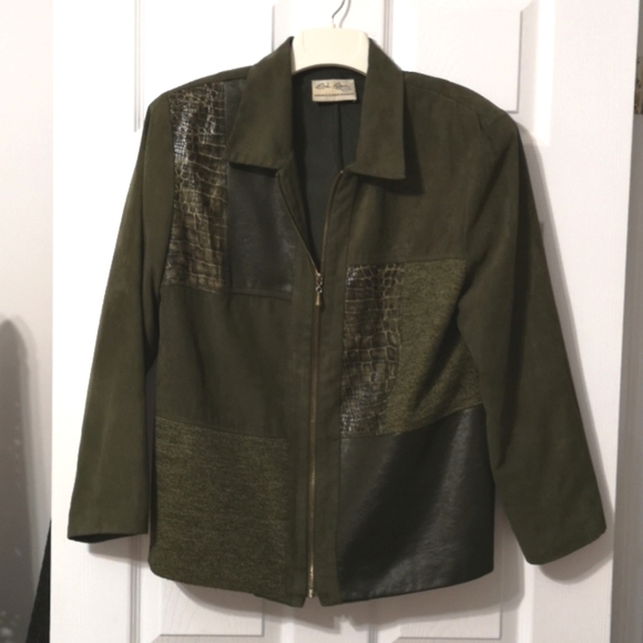 Green Suede Blazer with Detailing - Picture 1 of 7